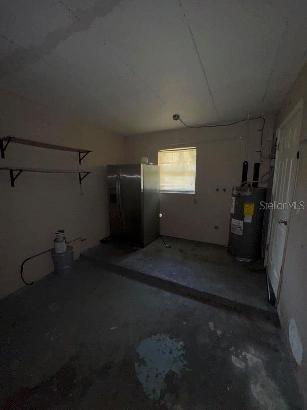 170 W 7th St, Apopka, FL 32703 - photo 4
