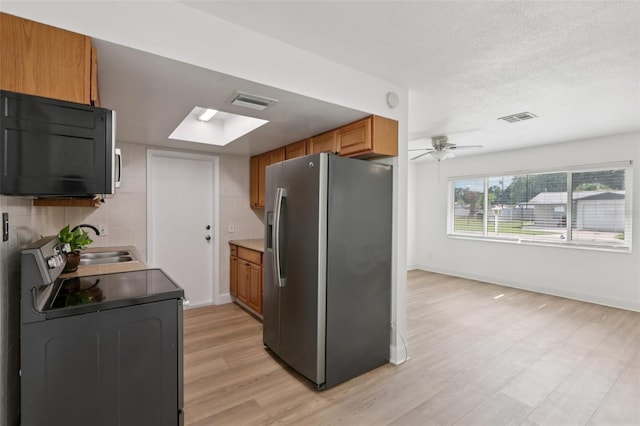 7499 7th St N, Saint Petersburg, FL 33702 - photo 25