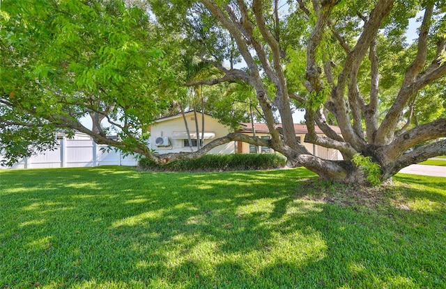 1511 4th St SW, Largo, FL 33770 - photo 2