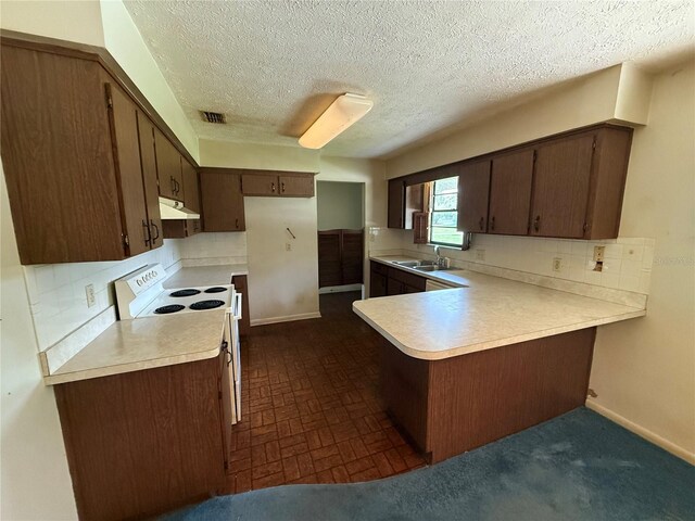 4606 Cantor Dr, Wesley Chapel, FL 33543 - photo 10