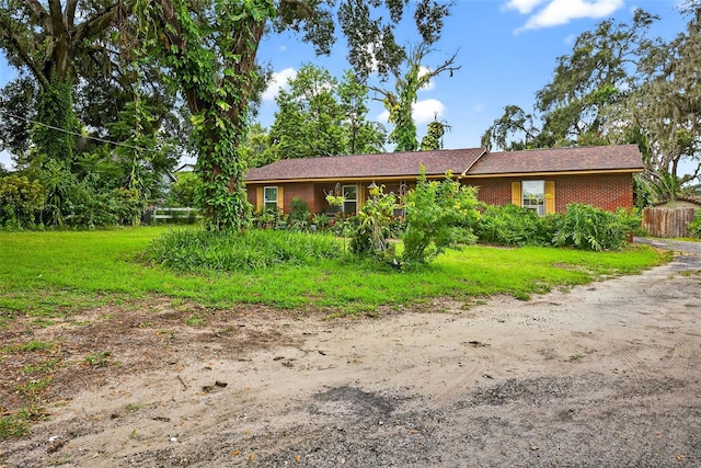208 N Taylor Rd, Seffner, FL 33584 - photo 4