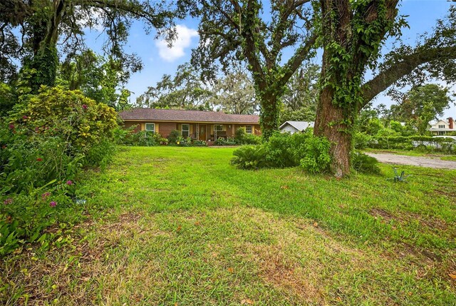 208 N Taylor Rd, Seffner, FL 33584 - photo 33