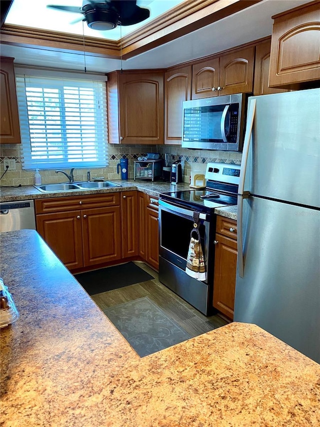 1664 S Lake Ave Unit 5, Clearwater, FL 33756 - photo 4