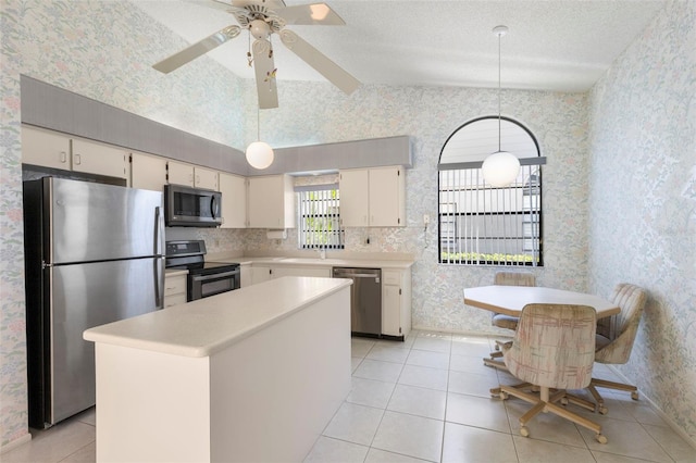 5511 Salem Square Dr N, Palm Harbor, FL 34685 - photo 10