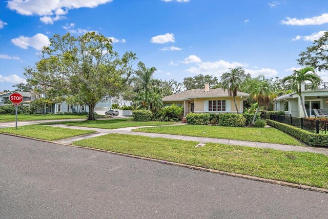 605 15th Ave NE, Saint Petersburg, FL 33704 - photo 3