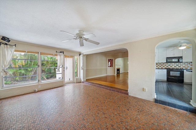 605 15th Ave NE, Saint Petersburg, FL 33704 - photo 16