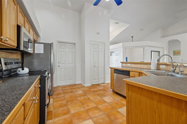1111 Kingfish Pl, Apollo Beach, FL 33572 - photo 22