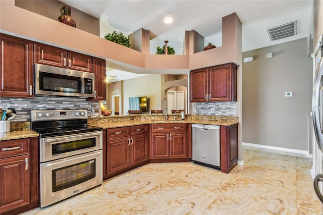 12709 Standbridge Dr, Riverview, FL 33579 - photo 16