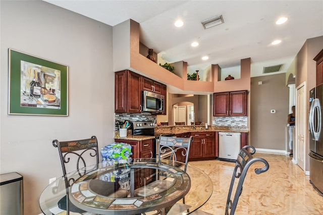 12709 Standbridge Dr, Riverview, FL 33579 - photo 23