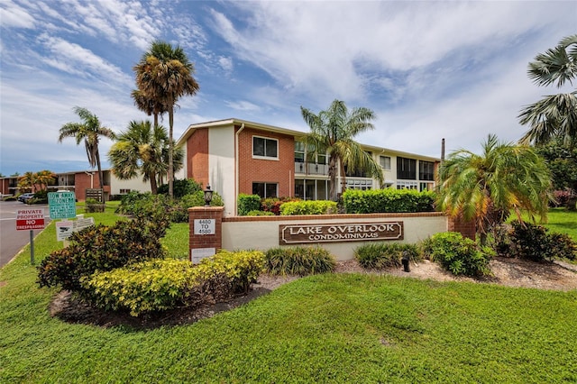 4580 Overlook Dr NE Unit 190, Saint Petersburg, FL 33703 - photo 1