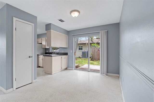 1819 Martin St, Largo, FL 33774 - photo 12