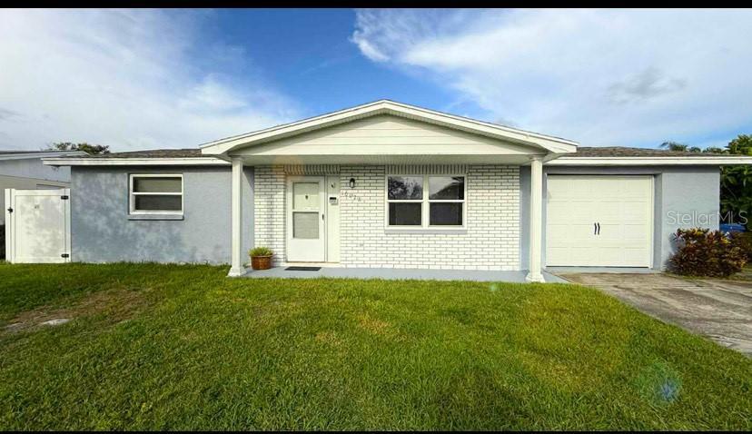 10028 Kingswood Ln, Port Richey, FL 34668 - photo 1