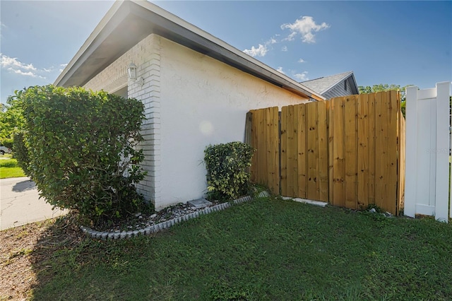 8743 Hampden Dr, Tampa, FL 33626 - photo 5
