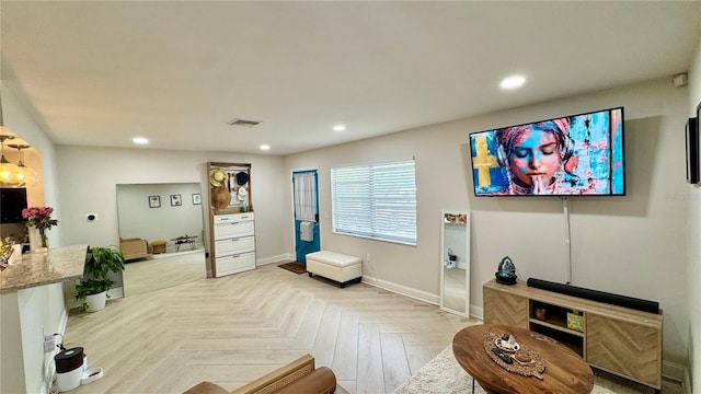232 SE Monroe Cir N, Saint Petersburg, FL 33703 - photo 17