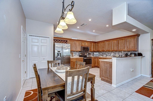 8005 Shaddock Pl, Land O Lakes, FL 34637 - photo 14