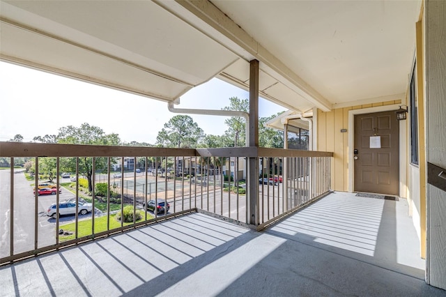 13287 Arbor Pointe Cir Unit 302, Tampa, FL 33617 - photo 2