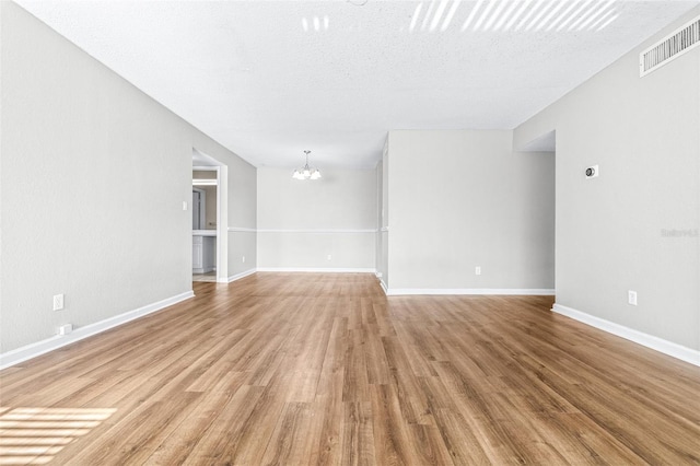 13287 Arbor Pointe Cir Unit 302, Tampa, FL 33617 - photo 7