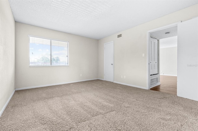 13287 Arbor Pointe Cir Unit 302, Tampa, FL 33617 - photo 15