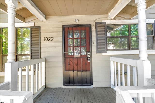 1022 8th St N, Saint Petersburg, FL 33701 - photo 2