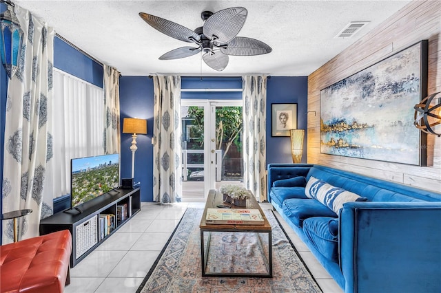 1022 8th St N, Saint Petersburg, FL 33701 - photo 3