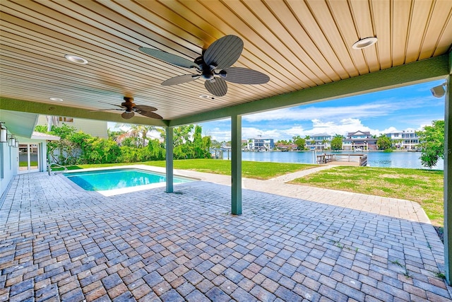 410 Harbor View Ln, Largo, FL 33770 - photo 16