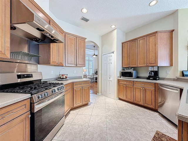 1673 Oak Park Ct, Tarpon Springs, FL 34689 - photo 13