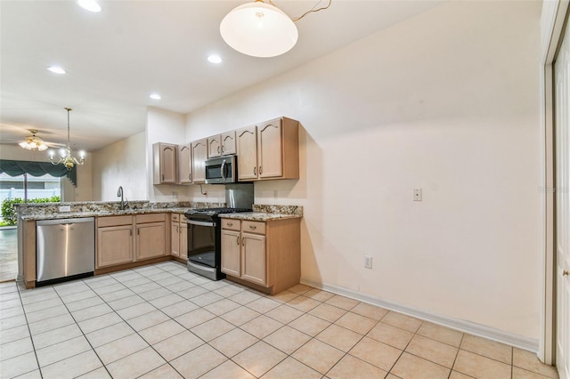 31414 Shaker Cir, Wesley Chapel, FL 33543 - photo 25
