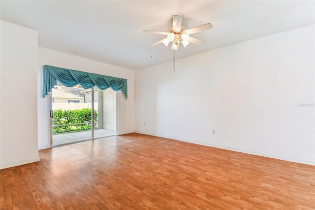 31414 Shaker Cir, Wesley Chapel, FL 33543 - photo 48