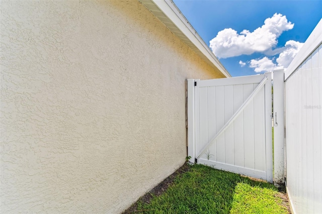 31414 Shaker Cir, Wesley Chapel, FL 33543 - photo 71