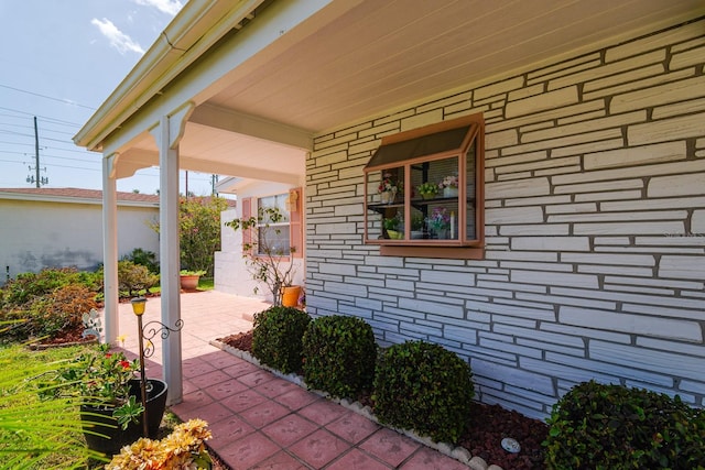 8855 78th Pl, Seminole, FL 33777 - photo 4