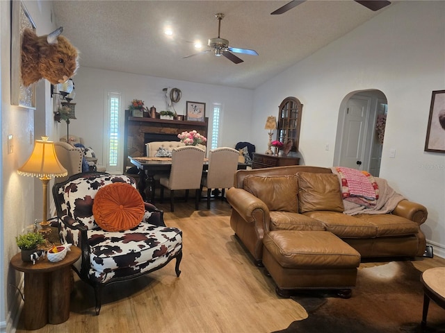 1404 Red Oak Dr, Tarpon Springs, FL 34689 - photo 9