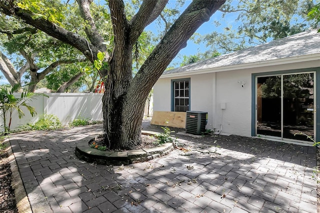 3612 Glenmac Ct, Palm Harbor, FL 34684 - photo 27