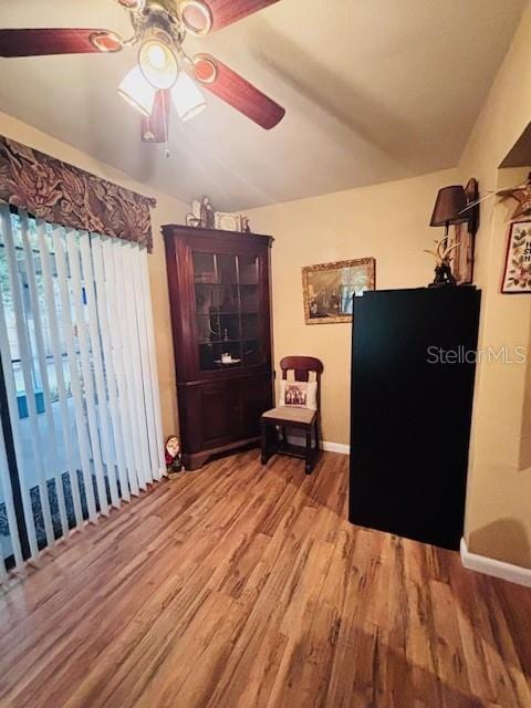 38648 Ferm Cir, Zephyrhills, FL 33540 - photo 18