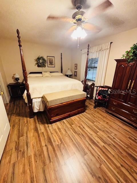 38648 Ferm Cir, Zephyrhills, FL 33540 - photo 20