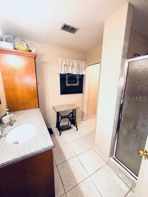 38648 Ferm Cir, Zephyrhills, FL 33540 - photo 28