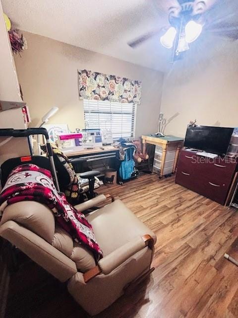 38648 Ferm Cir, Zephyrhills, FL 33540 - photo 36