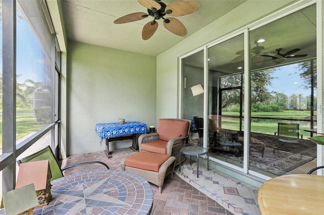 15820 Aurora Lake Cir, Wimauma, FL 33598 - photo 31