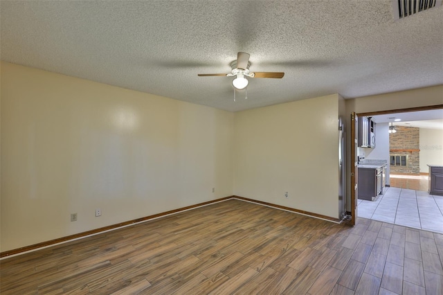 102 Cash Dr, Seffner, FL 33584 - photo 20