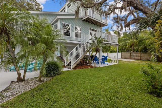 405 Charleston Ave, Crystal Beach, FL 34681 - photo 4