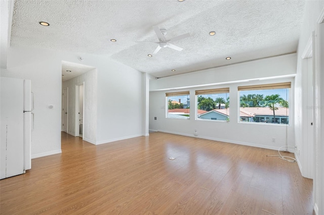 291 2nd St W, Tierra Verde, FL 33715 - photo 31