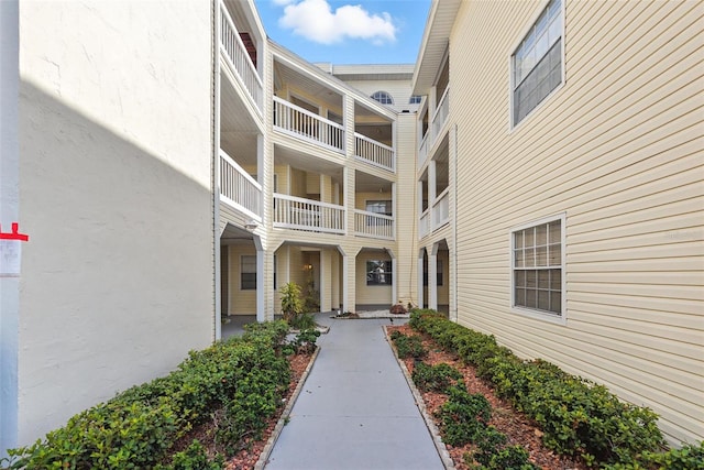 6931 Stones Throw Cir N Unit 5103, Saint Petersburg, FL 33710 - photo 1