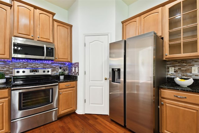 19215 Meadow Pine Dr, Tampa, FL 33647 - photo 11