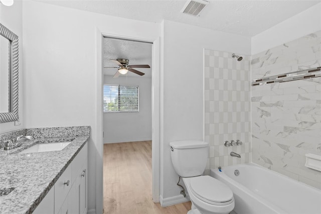 3920 Cedar Limb Ct, Tampa, FL 33614 - photo 32