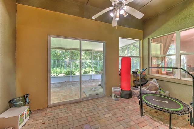 15541 Martinmeadow Dr, Lithia, FL 33547 - photo 39