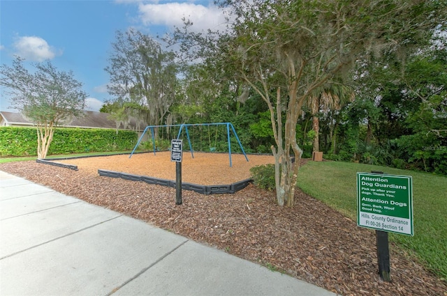 15541 Martinmeadow Dr, Lithia, FL 33547 - photo 49