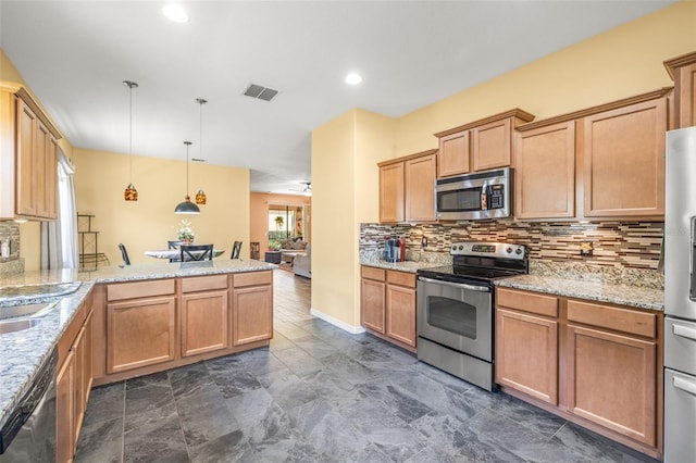 9916 Semiahmoo Loop, San Antonio, FL 33576 - photo 14