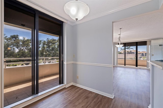 5950 Pelican Bay Plz S Unit 202, Gulfport, FL 33707 - photo 6