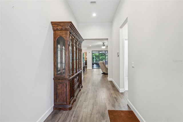 1112 E Boyer St, Tarpon Springs, FL 34689 - photo 4