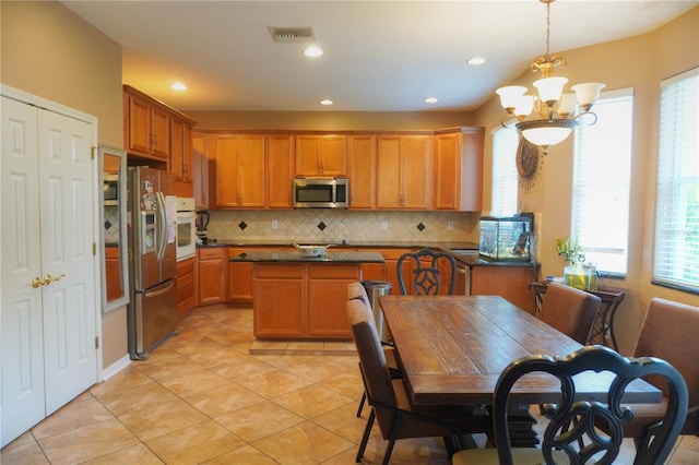 27339 Silver Thatch Dr, Wesley Chapel, FL 33544 - photo 5