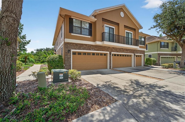 16431 Kingletridge Ave, Lithia, FL 33547 - photo 2